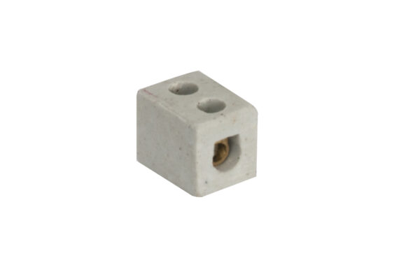 STRIP CONNECTOR PORC 15A